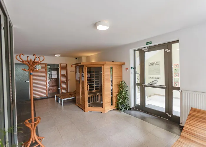 Golden Bridge And Wellness 公寓 *