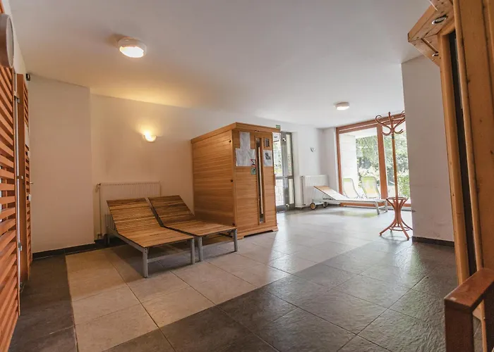 Golden Bridge And Wellness *