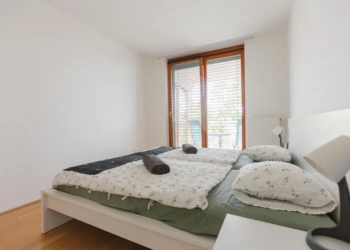 Golden Bridge And Wellness